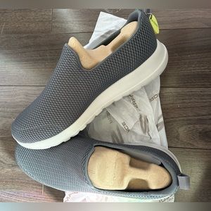 Skechers performance go walk max - NWT